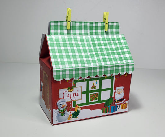 Caja casita Navidad.  Techo verde vichi.